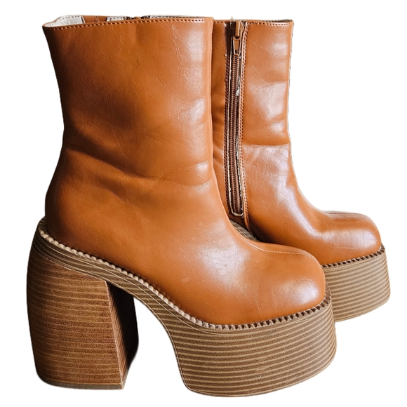 SOLD - Picture 3 of 6